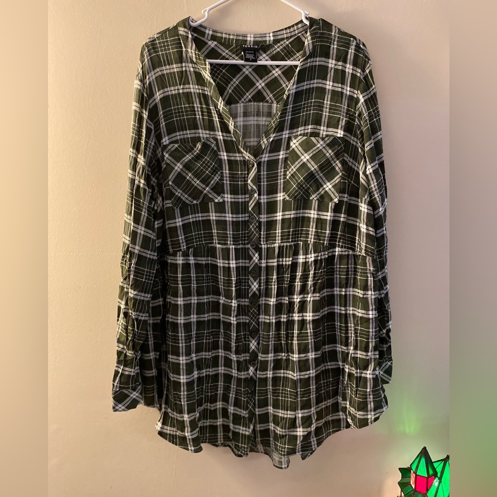 Plaid V-Neck Blouse - Green